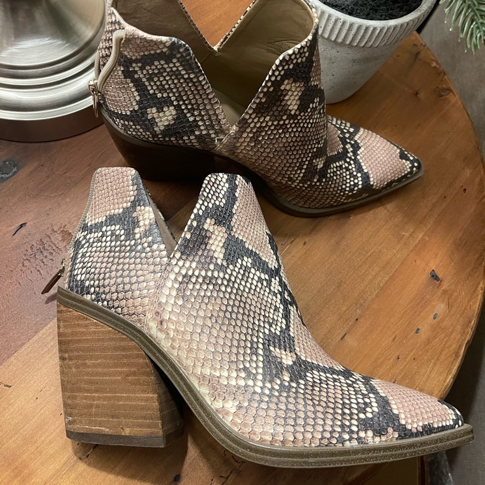 Snakeskin patterned booties
